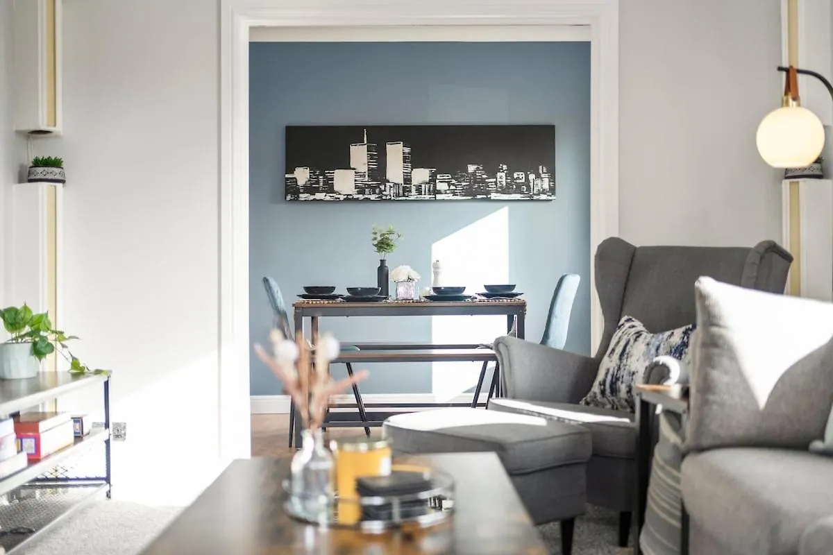 Moonlit Bloom Apartment Bournemouth